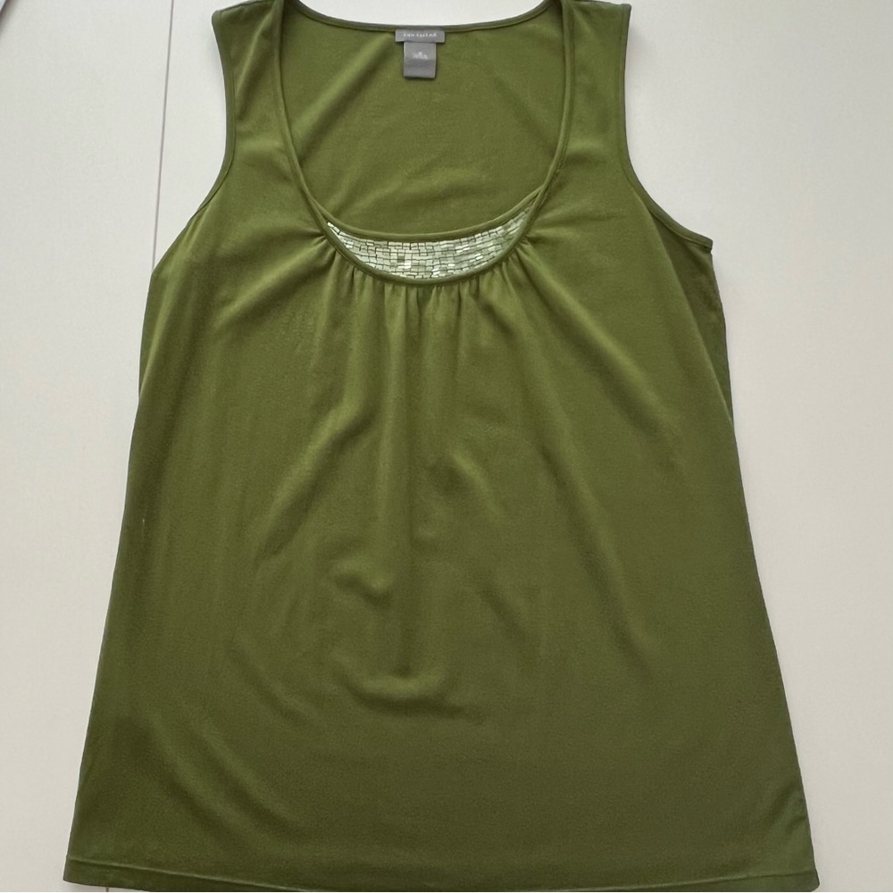 Ann Taylor Green Sleeveless Tank Top with Sequins in Size Medium